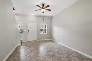 31209 Gossamer Way, Wesley Chapel, FL 33543 - Photo 4