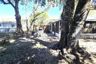 21390 Lehouier Dr, Brooksville, FL 34601 - Photo 30