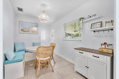 6841 13th Street N, Saint Petersburg, FL 33702 - Photo 6