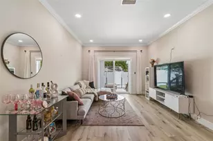 1901 W Cluster Ave, Tampa, FL 33604 - Photo 24