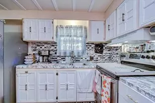 35148 Ada Ave, Zephyrhills, FL 33541 - Photo 16