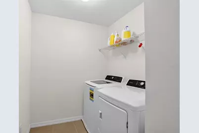 35716 Hillbrook Avenue, Zephyrhills, FL 33541 - Photo 34