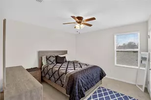 35716 Hillbrook Ave, Zephyrhills, FL 33541 - Photo 24