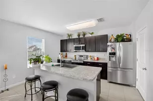 35716 Hillbrook Ave, Zephyrhills, FL 33541 - Photo 12