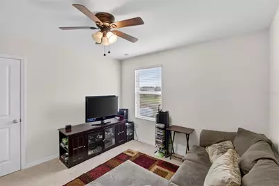 35716 Hillbrook Avenue, Zephyrhills, FL 33541 - Photo 30