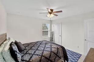 35716 Hillbrook Ave, Zephyrhills, FL 33541 - Photo 26