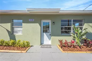 11118 Happy Acres Ln, Riverview, FL 33578 - Photo 6