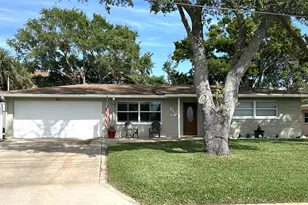 2287 Carolyn Dr, Dunedin, FL 34698 - Photo 1
