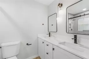 2709 Penzance St, Palm Harbor, FL 34684 - Photo 22
