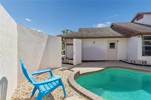 7123 Silvermill Dr, Tampa, FL 33635 - Photo 6