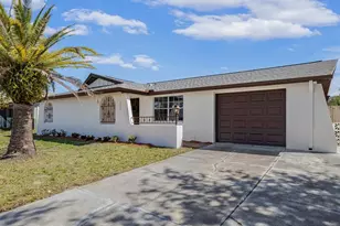 9430 Glen Moor Ln, Port Richey, FL 34668 - Photo 4