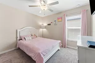 343 Argyll Dr, Spring Hill, FL 34609 - Photo 18