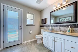 7711 Bayshore Dr, Treasure Island, FL 33706 - Photo 36