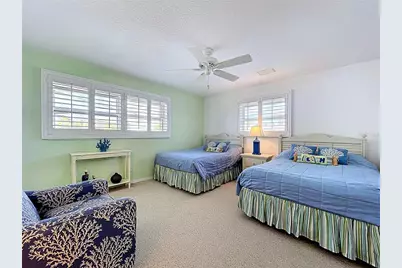 7711 Bayshore Drive, Treasure Island, FL 33706 - Photo 22