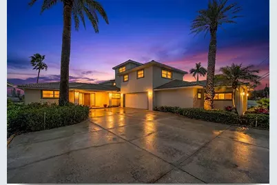 7711 Bayshore Drive, Treasure Island, FL 33706 - Photo 2