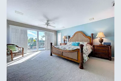 7711 Bayshore Drive, Treasure Island, FL 33706 - Photo 18