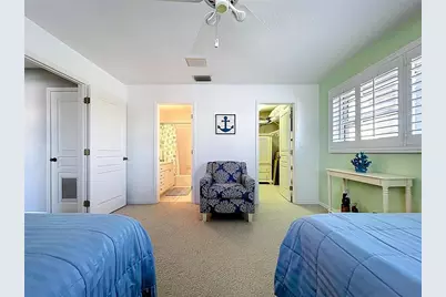 7711 Bayshore Drive, Treasure Island, FL 33706 - Photo 24