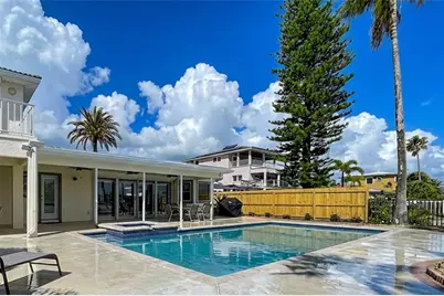 7711 Bayshore Drive, Treasure Island, FL 33706 - Photo 38