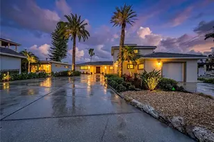 7711 Bayshore Dr, Treasure Island, FL 33706 - Photo 44