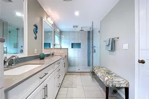7711 Bayshore Dr, Treasure Island, FL 33706 - Photo 26