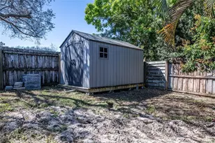 2334 Burnley Ct, Dunedin, FL 34698 - Photo 38