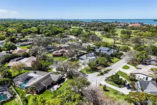 2334 Burnley Ct, Dunedin, FL 34698 - Photo 44