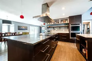 2334 Burnley Ct, Dunedin, FL 34698 - Photo 12