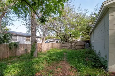 2826 W Shelton Avenue, Tampa, FL 33611 - Photo 50