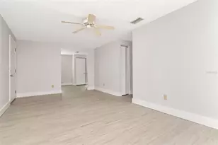 2826 W Shelton Ave, Tampa, FL 33611 - Photo 2