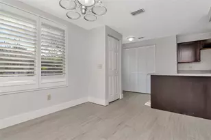 2826 W Shelton Ave, Tampa, FL 33611 - Photo 12