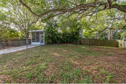 2826 W Shelton Avenue, Tampa, FL 33611 - Photo 54