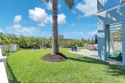 9425 Oak Street, Riverview, FL 33578 - Photo 8