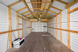 36701 Grace Ave, Zephyrhills, FL 33542 - Photo 28