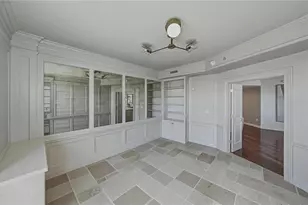 450 Knights Run Ave, Tampa, FL 33602 - Photo 8