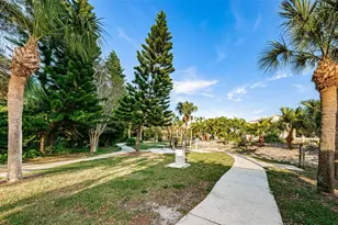 2210 Utopian Dr E, Clearwater, FL 33763 - Photo 54