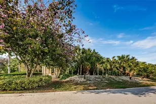 2210 Utopian Dr E, Clearwater, FL 33763 - Photo 10
