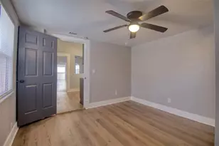 675 16th Ave S, Saint Petersburg, FL 33701 - Photo 18