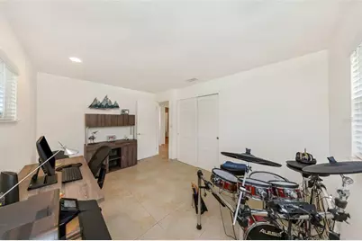 6613 Flamingo Way S, Saint Petersburg, FL 33707 - Photo 18