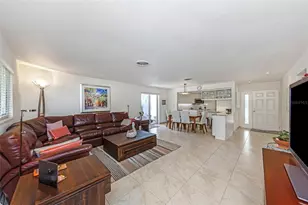 6613 Flamingo Way S, Saint Petersburg, FL 33707 - Photo 14