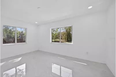 17607 Rockledge Avenue, Spring Hill, FL 34610 - Photo 18