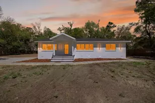 17607 Rockledge Ave, Spring Hill, FL 34610 - Photo 4