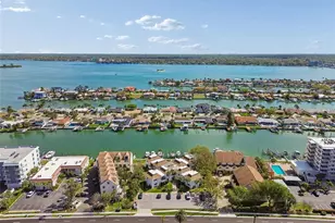 311 Island Way, Clearwater Beach, FL 33767 - Photo 54