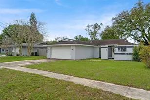 128 Euclid Ave, Seffner, FL 33584 - Photo 2