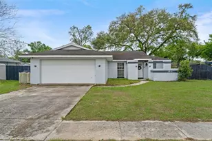 128 Euclid Ave, Seffner, FL 33584 - Photo 1