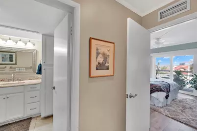 4900 Brittany Drive S #301, Saint Petersburg, FL 33715 - Photo 16