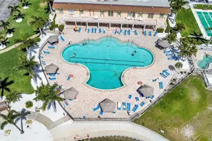 4900 Brittany Dr S, Saint Petersburg, FL 33715 - Photo 26