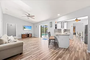 11195 Seabreeze Ave, Port Charlotte, FL 33981 - Photo 16