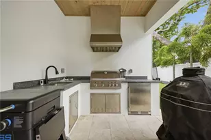 3611 W Barcelona St, Tampa, FL 33629 - Photo 46