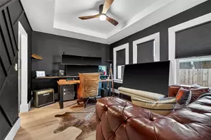 6566 1st Ave S, Saint Petersburg, FL 33707 - Photo 18