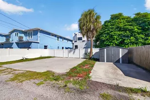 6566 1st Ave S, Saint Petersburg, FL 33707 - Photo 40
